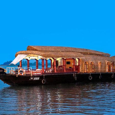 Aqua Jumbo Houseboats Kumarakom Exterior foto