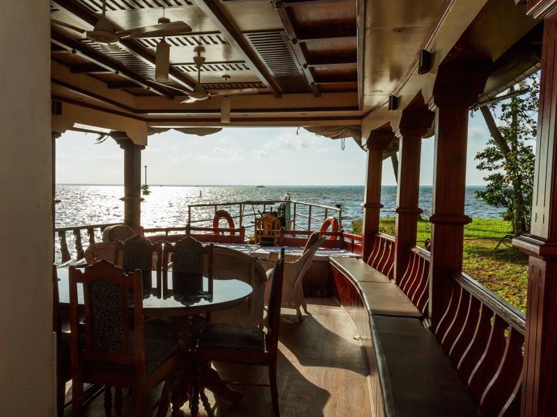 Aqua Jumbo Houseboats Kumarakom Exterior foto
